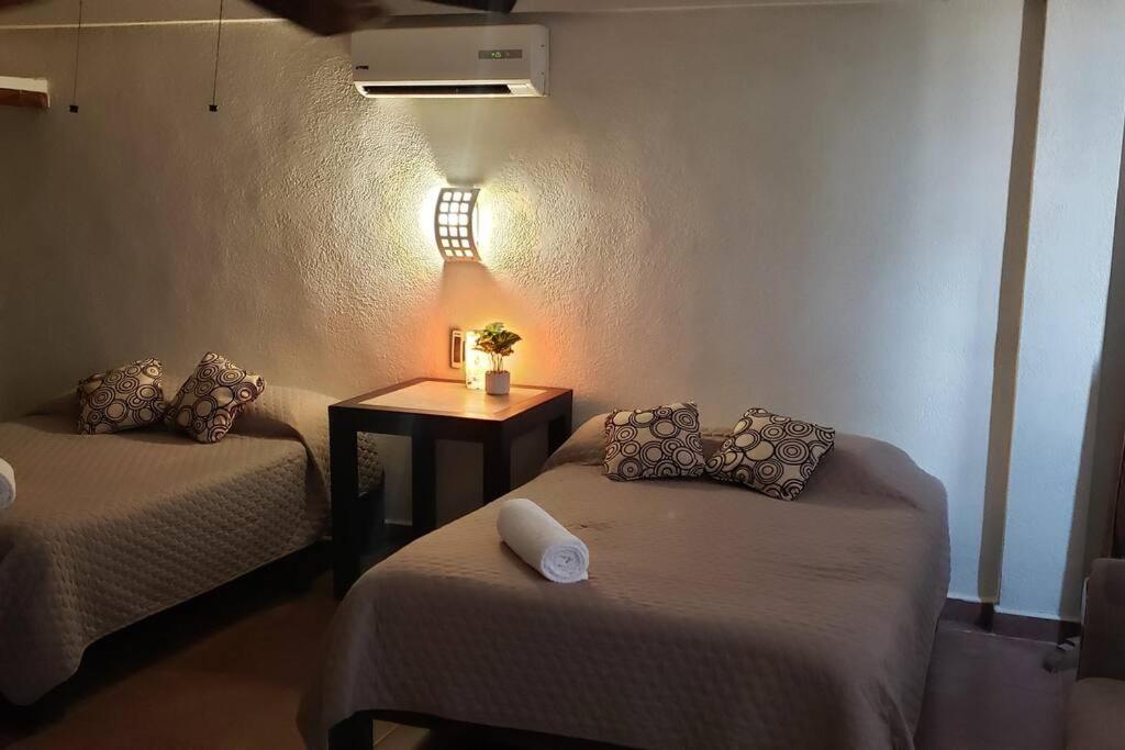 Departamento Grande Con 2 Recamaras Con Aire 5 Camas Wifi 115Mb, Cocina .Cochera Techada, #4 Ciudad Valles Exteriér fotografie