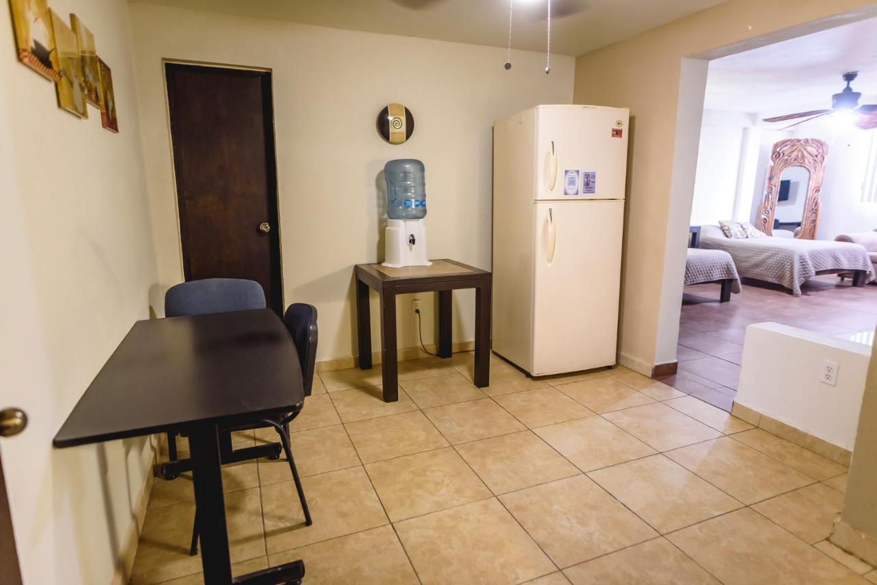 Departamento Grande Con 2 Recamaras Con Aire 5 Camas Wifi 115Mb, Cocina .Cochera Techada, #4 Ciudad Valles Exteriér fotografie